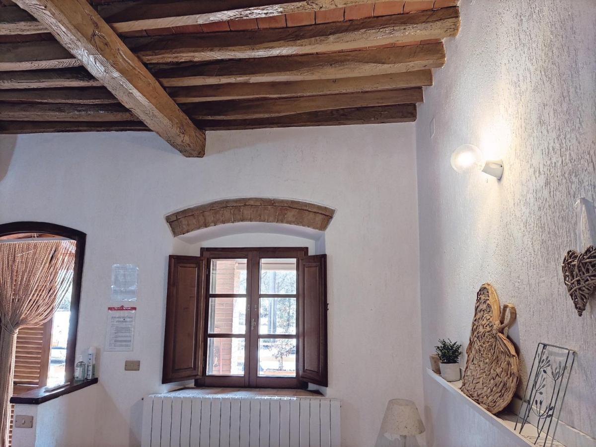 モンティアーノ Agriturismo Pian Dell'Osaヴィラ エクステリア 写真