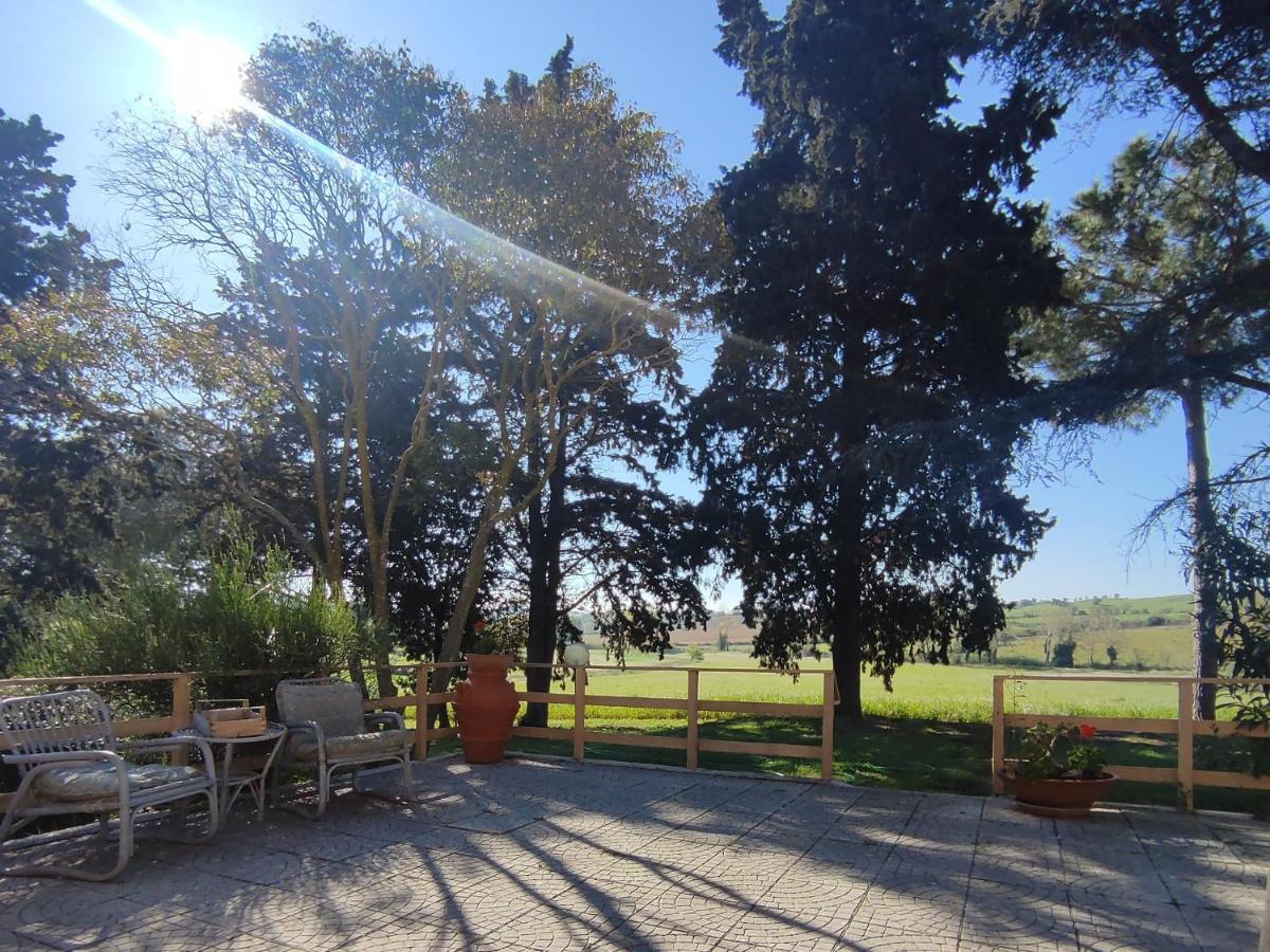 モンティアーノ Agriturismo Pian Dell'Osaヴィラ エクステリア 写真