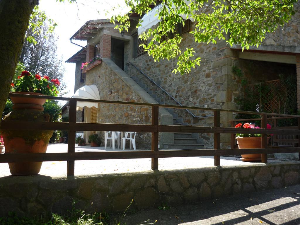 モンティアーノ Agriturismo Pian Dell'Osaヴィラ エクステリア 写真